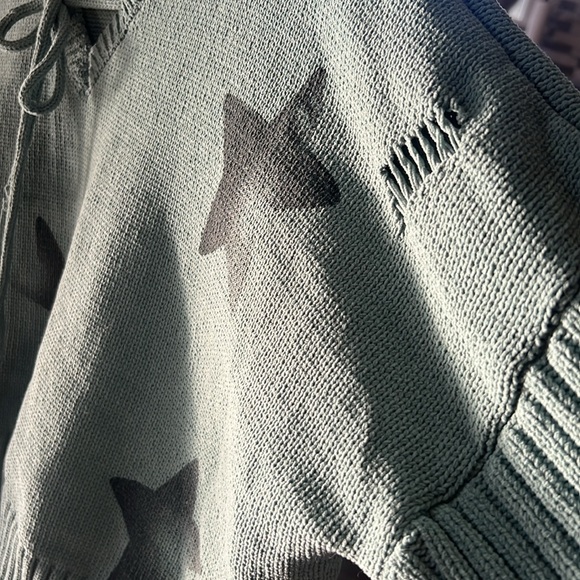 POL sweater - Picture 7 of 7